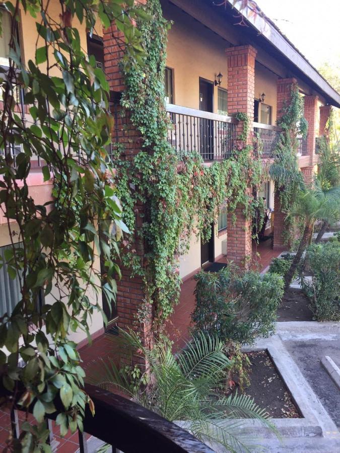Hotel Siesta Real Mexicali Luaran gambar