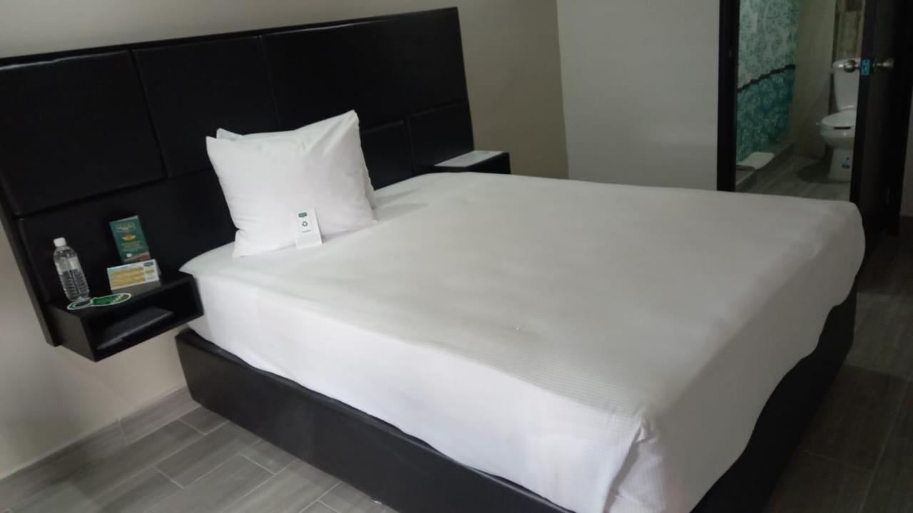 Hotel Siesta Real Mexicali Luaran gambar