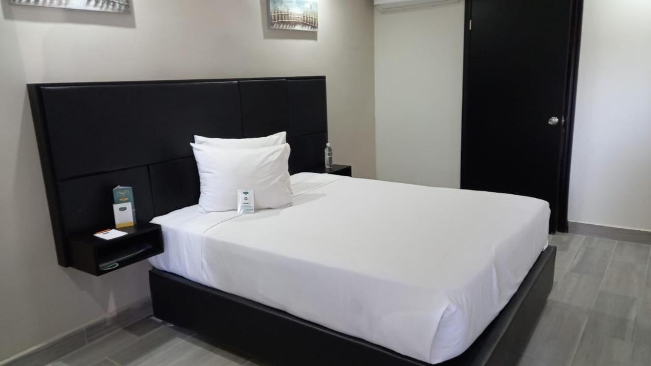 Hotel Siesta Real Mexicali Luaran gambar